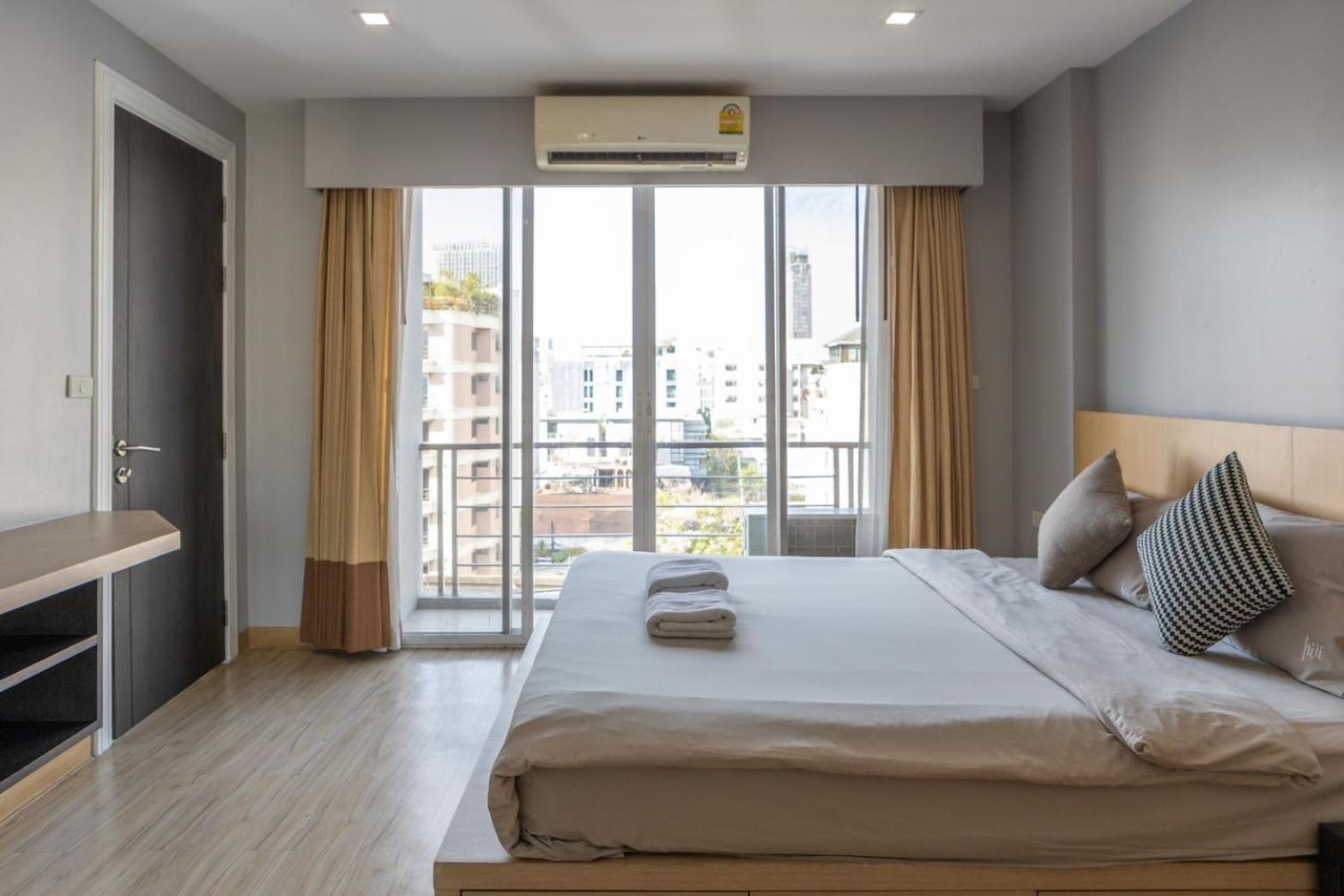 P Villa Lamoon Thonglor Bangkok Exterior photo