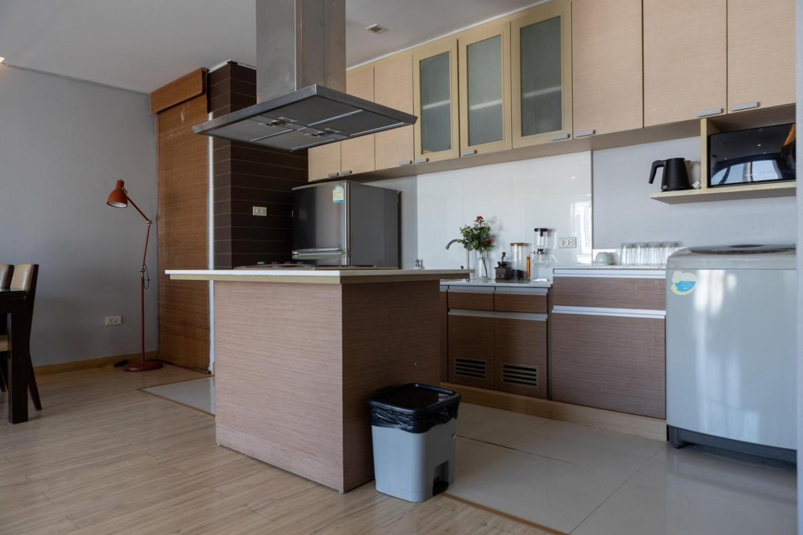 P Villa Lamoon Thonglor Bangkok Exterior photo