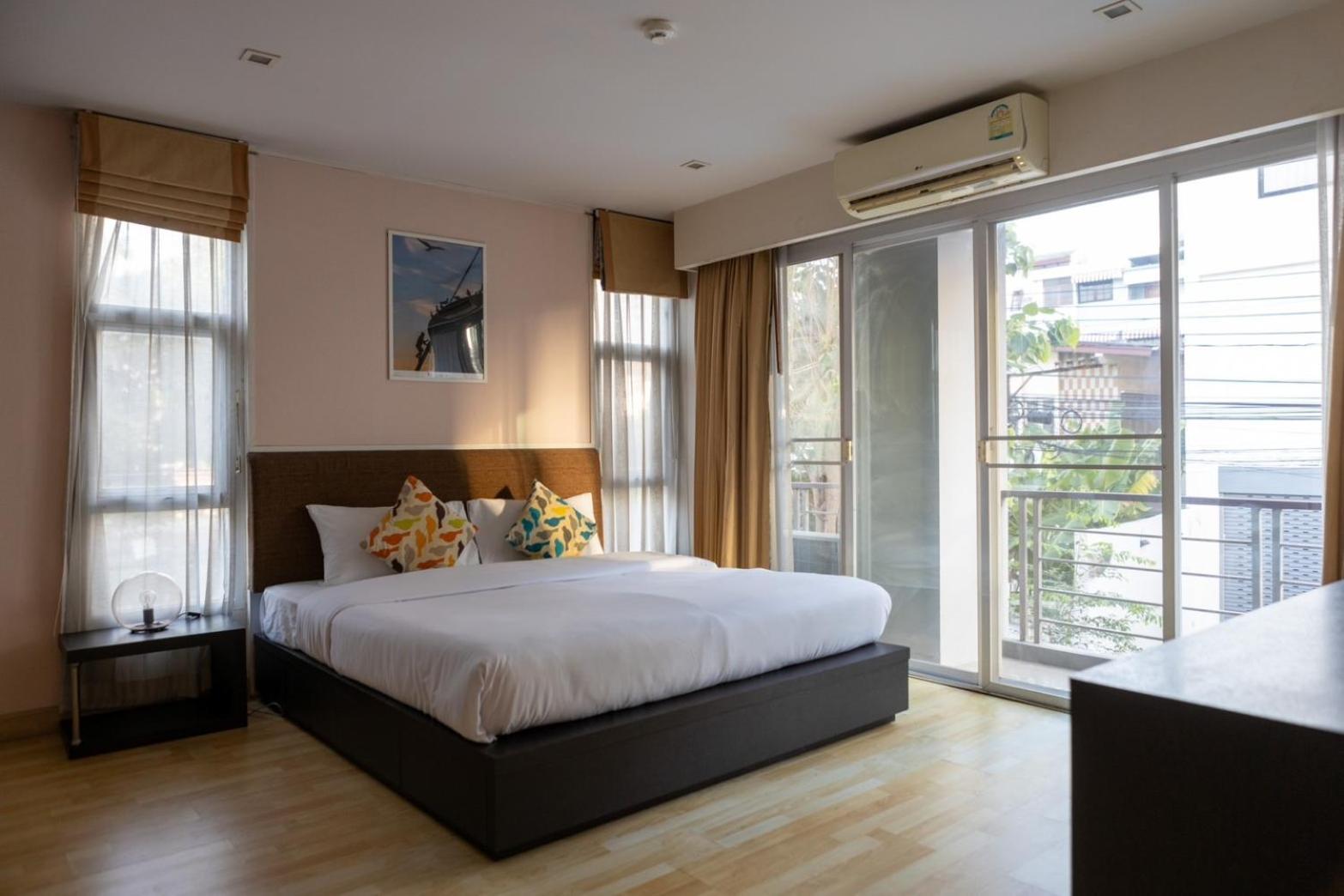 P Villa Lamoon Thonglor Bangkok Exterior photo