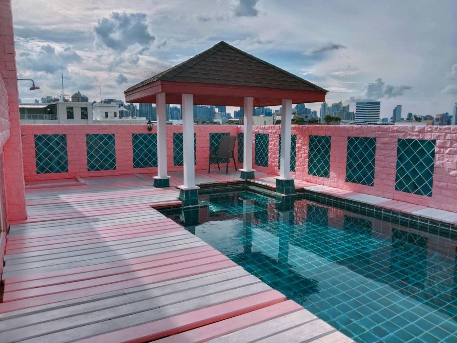 P Villa Lamoon Thonglor Bangkok Exterior photo